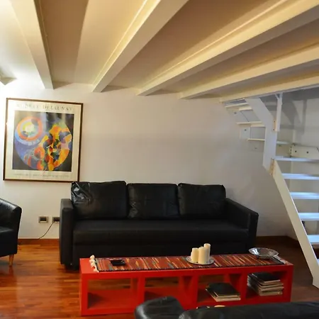 Via Valtellina Loft *