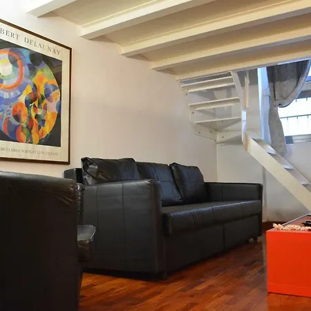 アパート Via Valtellina Loft *