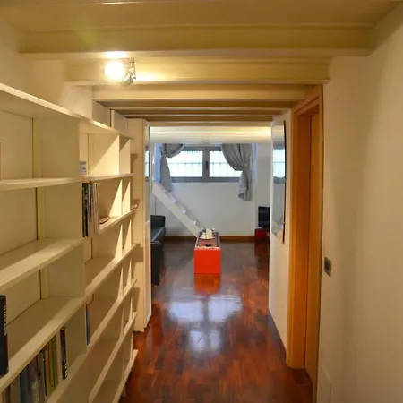 Via Valtellina Loft *